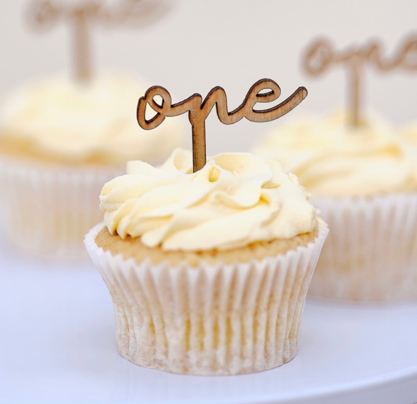 ‘One’ Cupcake Toppers